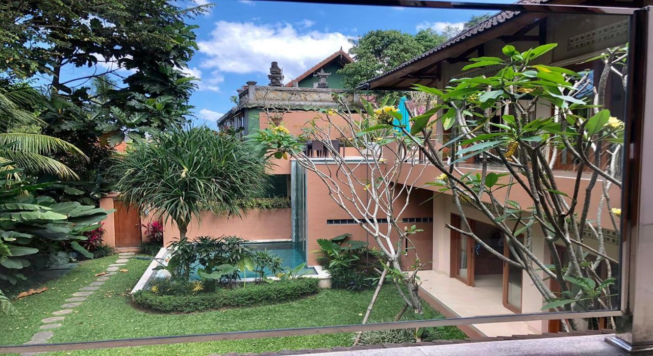 Villa Kembar Ubud  Exterior photo